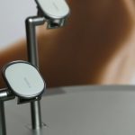 The Xiaomi Tag is a tracker that works with both Apple or Android