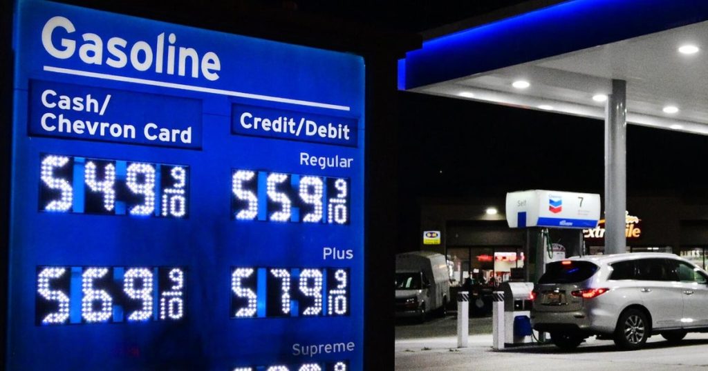cbsn-fusion-war-iran-squeezing-us-oil-supply-driving-up-gas-prices-thumbnail.jpg