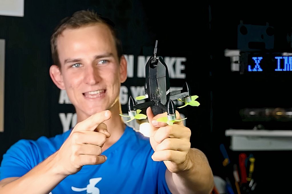 worlds-smallest-brushless-rocket-drone.jpg