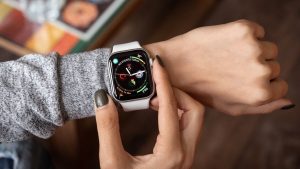 How-long-should-a-smartwatch-last-on-a-single-charge.jpg
