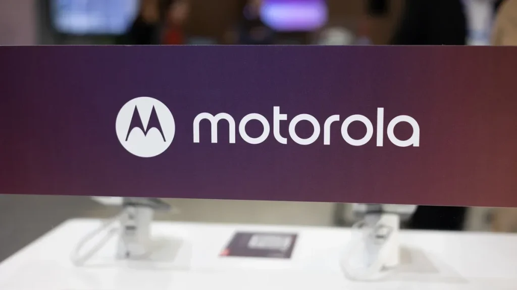 Motorola-may-have-filed-lawsuits-against-hundreds-of-influencers-its-about-brand-image.jpg