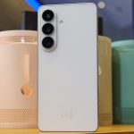 Samsung and Amazon are selling the cheapest Galaxy S26 at its first 'serious' discount