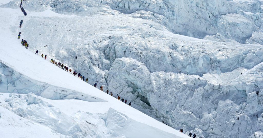 2026-05-21t073041z-225490617-rc2ibla5jt0i-rtrmadp-3-nepal-everest-record.jpg