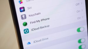 A-whole-criminal-supply-chain-exists-because-Apple-made-iPhones-too-hard-to-steal.jpg