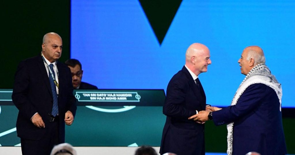 GettyImages-2273298319_1777625069.jpg