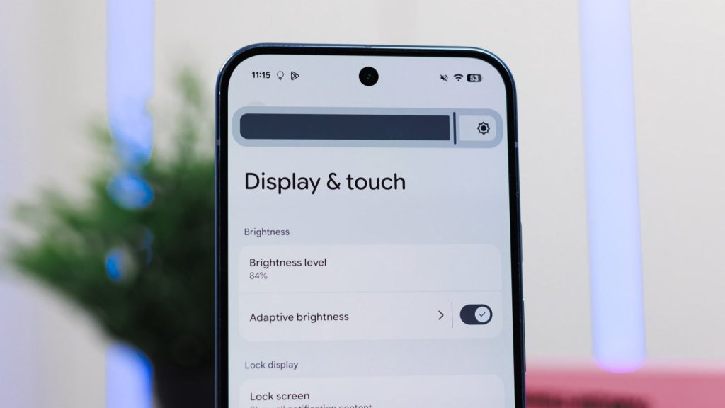 Google-just-slipped-Pixels-a-display-trick-Samsung-and-Apple-still-dont-have.jpg