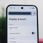 Google just slipped Pixels a display trick Samsung and Apple still don't have