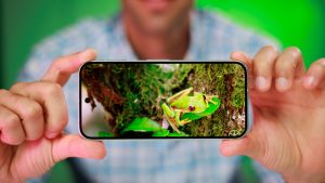 Googles-Pixel-9-trumps-the-Pixel-10a-to-become-your-top-budget-option-at-a-huge-350-discount.jpg