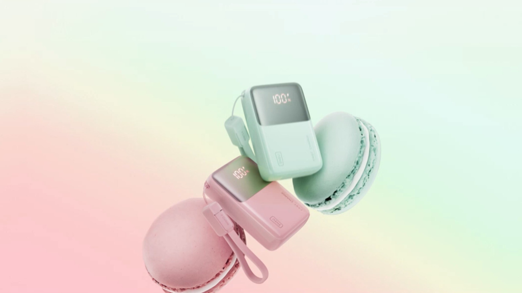 Iniu-Pocket-Rocket-P50-macaron-size-dual-battery-capacity.jpg