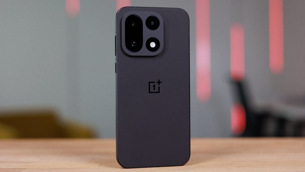 OnePlus-phones-are-vanishing-from-Best-Buy-and-the-replacement-is-poetic.jpg
