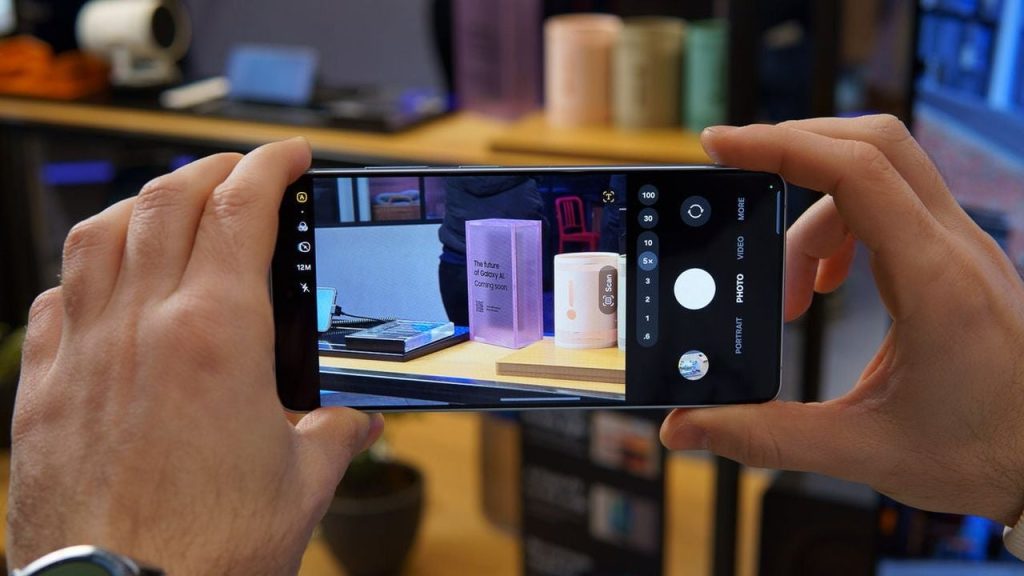 Samsung-is-crushing-it-in-Europe-Apple-is-a-distant-second.jpg