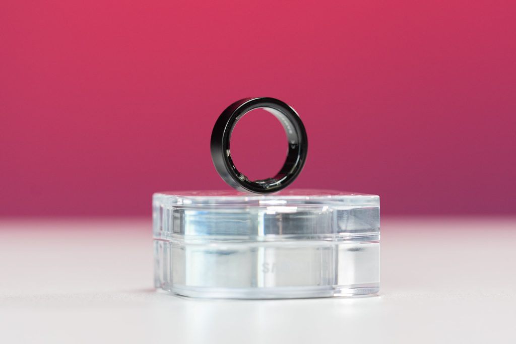 Samsung-may-have-some-very-good-reasons-for-the-delay-of-the-Galaxy-Ring-2.jpg