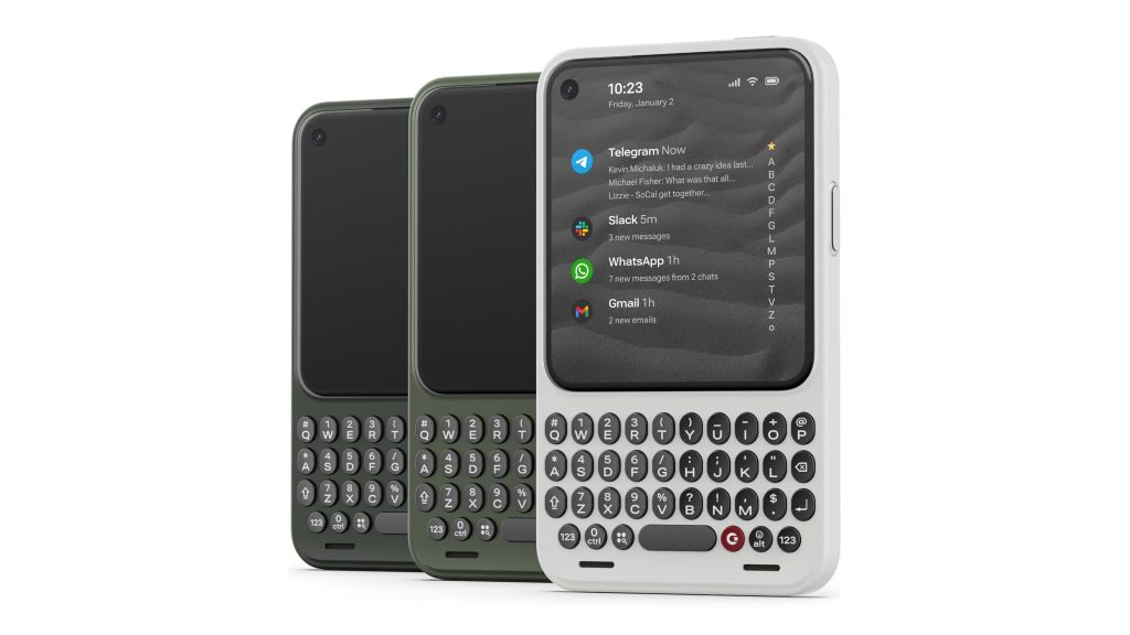 The-Clicks-Communicator-just-made-a-move-I-wish-more-phones-would.jpg