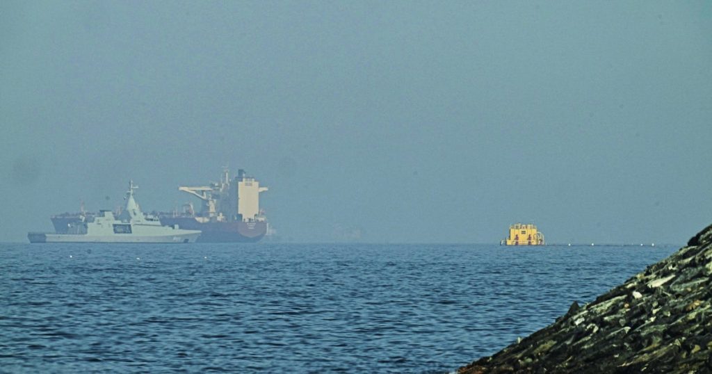 ap26121527003895.jpg