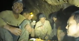 cbsn-fusion-now-divers-5-gold-miners-trapped-laos-how-get-out-thumbnail.jpg