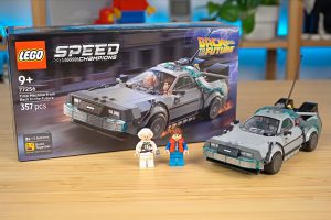 lego-speed-champions-time-machine-from-back-to-the-future-77256.jpg