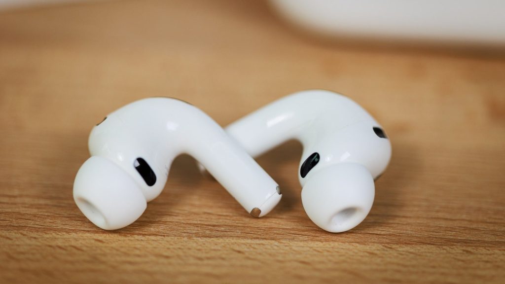 Apples-wireless-earbuds-market-supremacy-is-only-getting-more-and-more-impressive.jpg