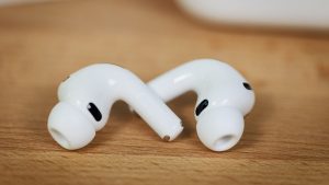 Apples-wireless-earbuds-market-supremacy-is-only-getting-more-and-more-impressive.jpg