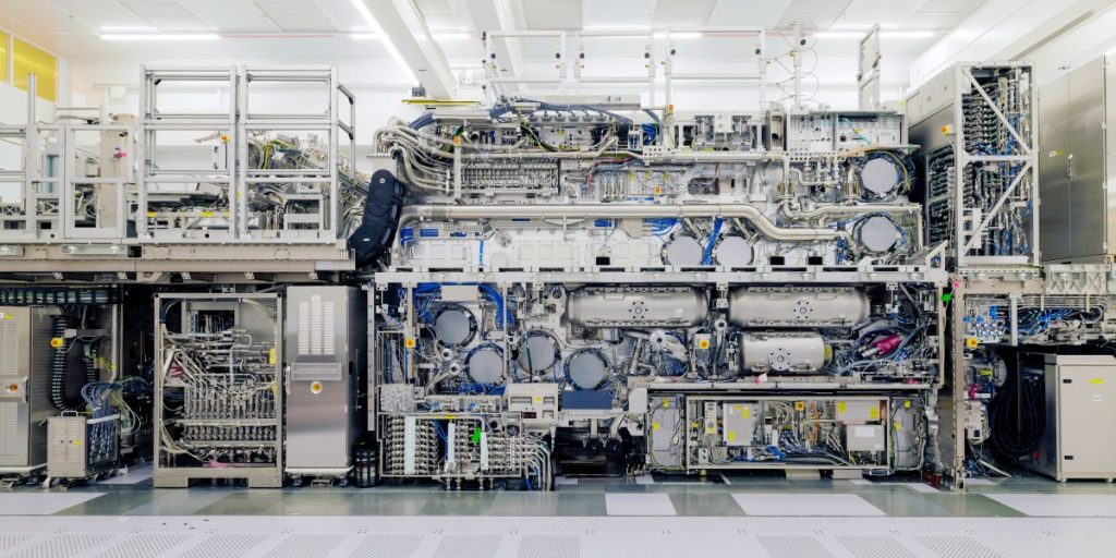 JA26-asml-01.jpg