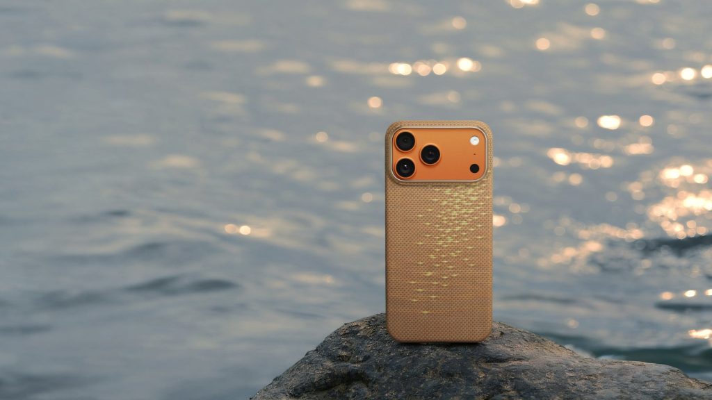 Pitaka-Prime-Day-discounts-premium-iPhone-Galaxy-iPad-cases.jpg