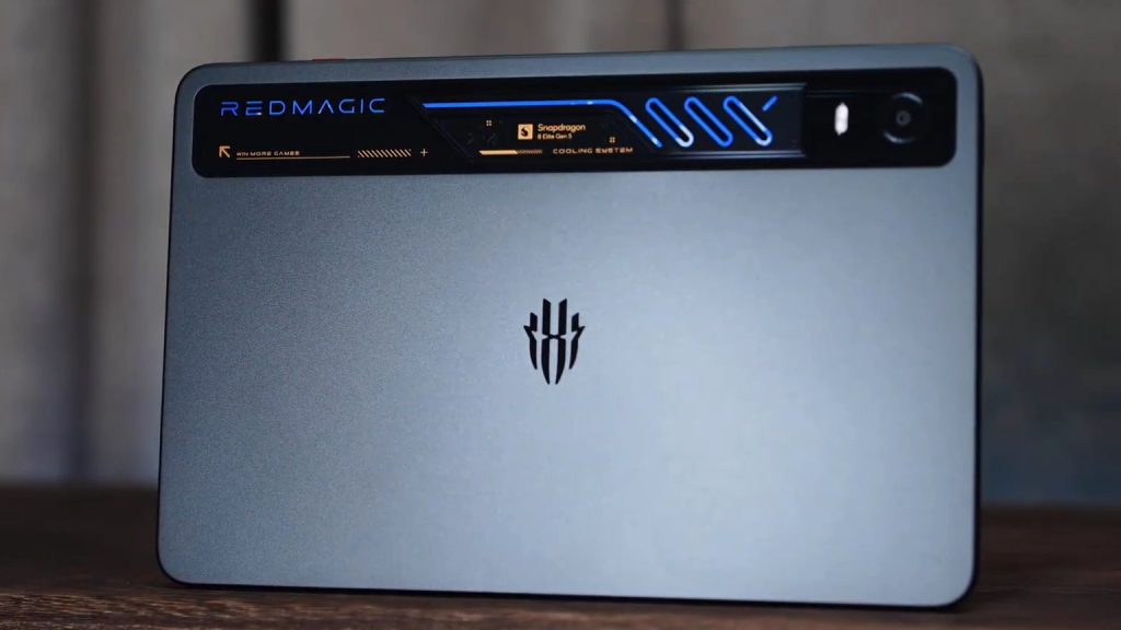 RedMagics-water-cooled-gaming-tablet-gets-a-release-date-official-images-and-superb-hardware.jpg