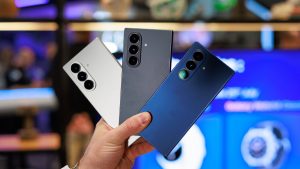 The-Samsung-Galaxy-Z-Fold-8-Ultra-and-Wide-just-leaked-side-by-side-again-in-new-images.jpg