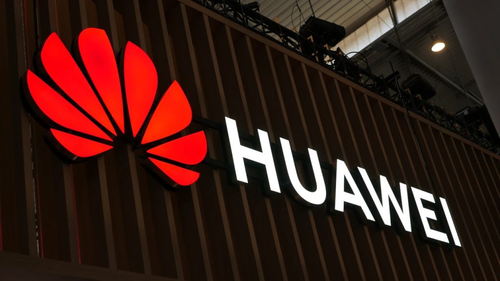 U.S.-chip-scientist-says-Huaweis-plan-to-make-advanced-node-chips-without-EUV-is-viable.jpg