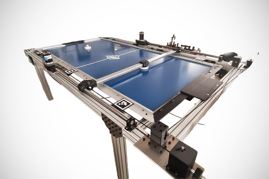 ai-robot-air-hockey-player.jpg
