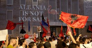 albania-protest-2282019847.jpg