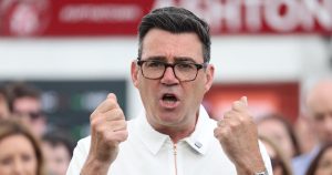 andy-burnham-2282325395.jpg