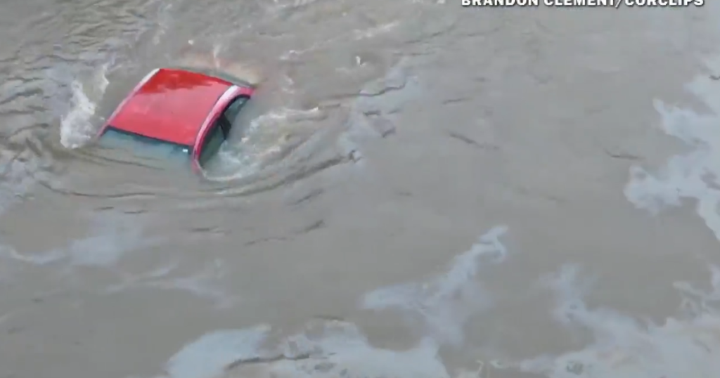 cbsn-fusion-30245-1-dangerous-weather-hits-multiple-parts-us-video-62-924002.png
