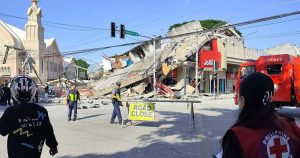 cbsn-fusion-details-on-78-earthquake-that-killed-at-least-35-people-in-the-philippines-thumbnail.jpg