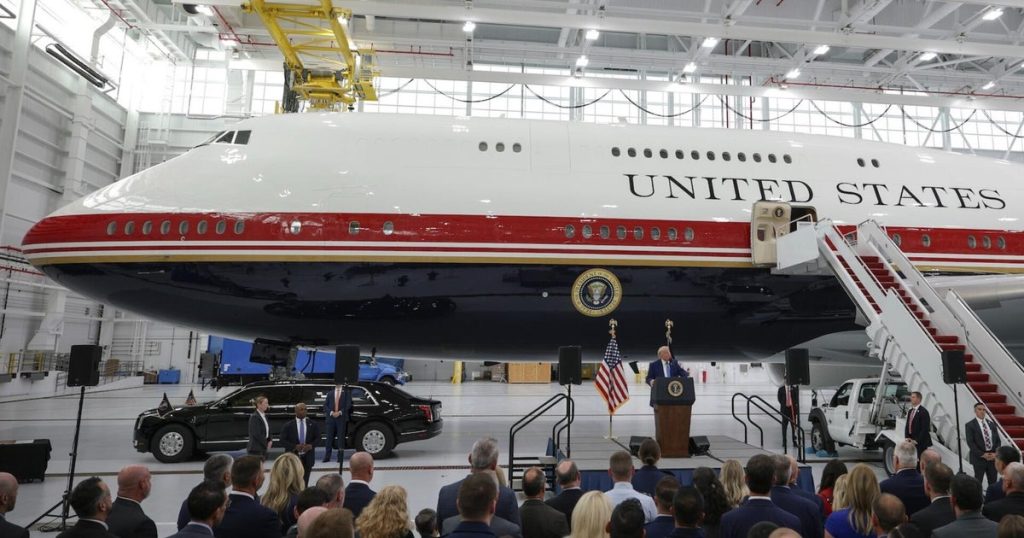 cbsn-fusion-trump-unveils-new-air-force-one-gifted-qatar-thumbnail.jpg