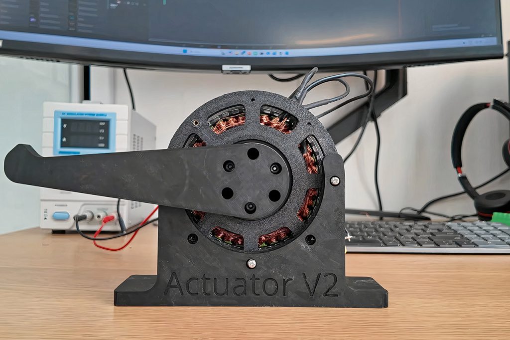 homemade-diy-robot-actuator-v2.jpg