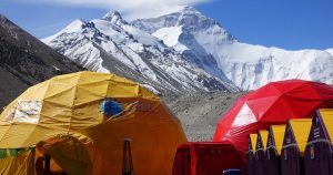 mount-everest-1317215631.jpg