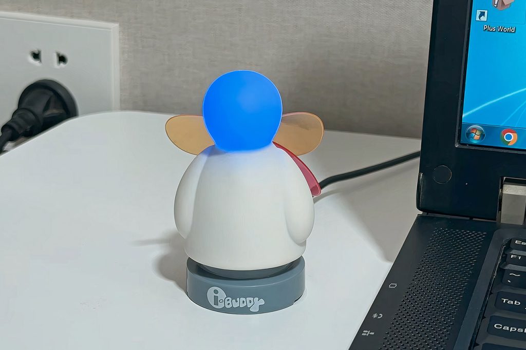 msn-messenger-i-buddy-usb-toy-gadget.jpg