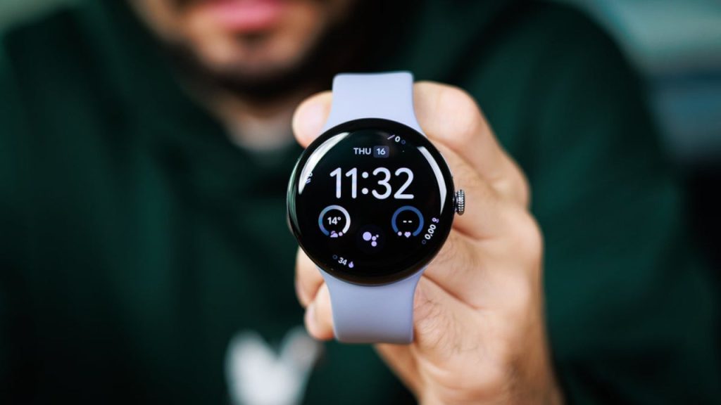 Big-leaks-reveal-a-plethora-of-Pixel-Watch-5-info-including-a-release-date.jpg