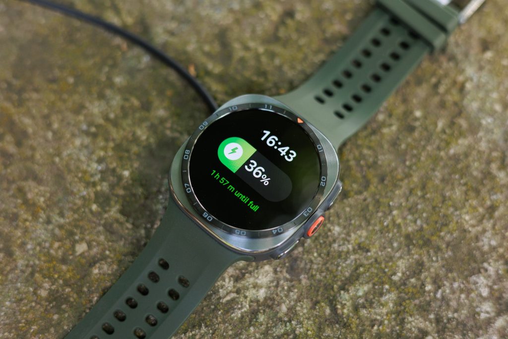 I-love-that-the-Galaxy-Watch-Ultra-2-lasts-three-days-but-Samsung-needs-to-fix-charging.jpg