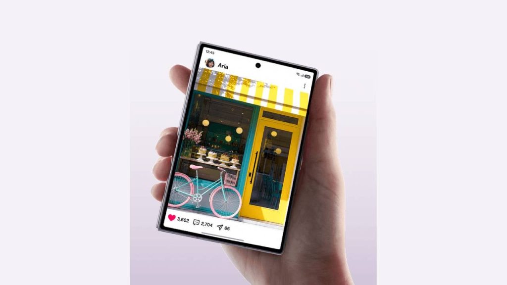 Samsung-brand-ambassador-accidentally-reveals-Galaxy-Z-Fold-8.jpg