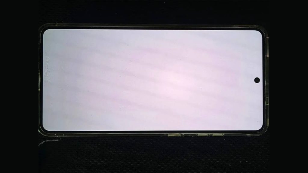 Some-Galaxy-S26-Ultra-units-have-developed-a-defect-but-Samsung-may-turn-a-blind-eye.jpg