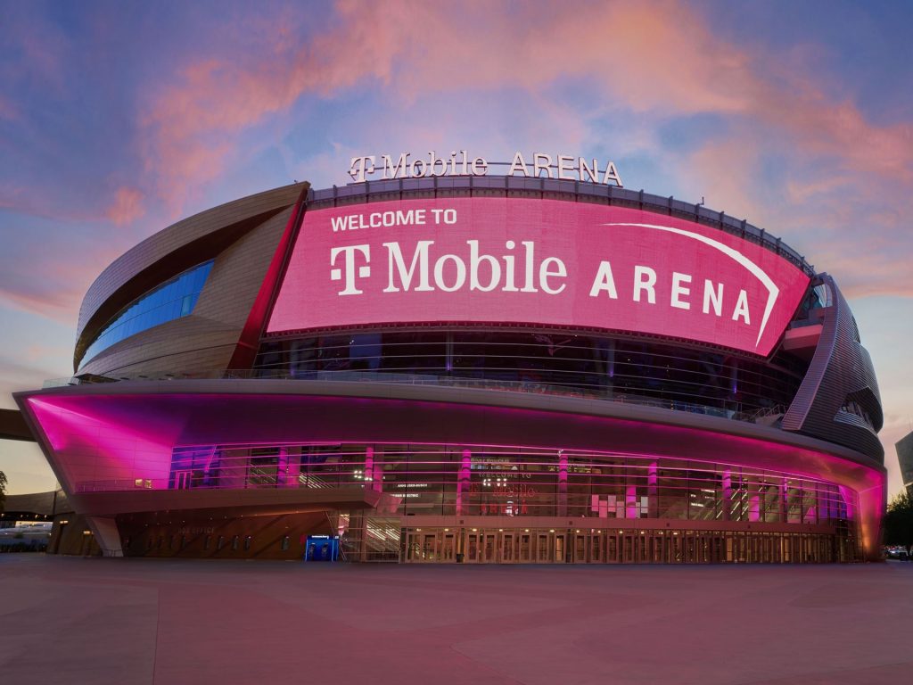 T-Mobile-customers-arent-giving-it-another-pass.jpg