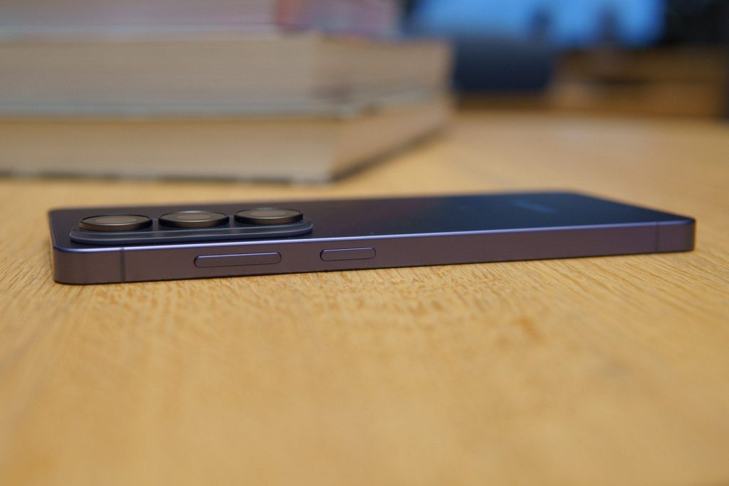 Two-Galaxy-S27-Ultra-upgrades-reportedly-axed-hinting-at-a-third-compromise.jpg