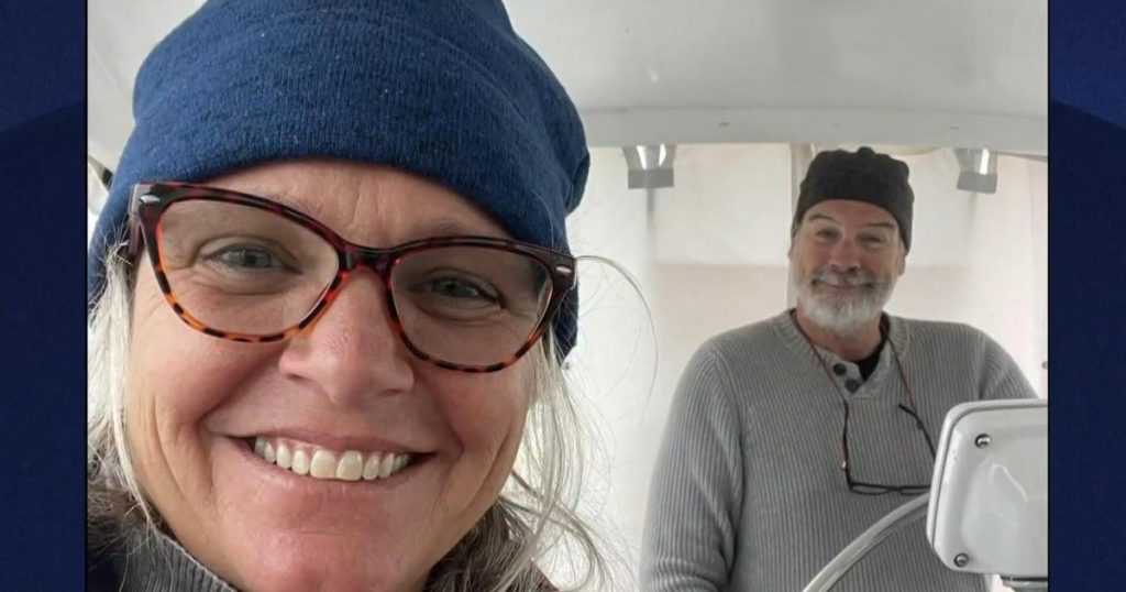 cbsn-fusion-investigators-dispute-brian-hookers-account-wifes-disappearance-bahamas-thumbnail.jpg