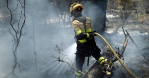 cbsn-fusion-wildfires-scorch-spain-and-france-with-more-dry-weather-expected-thumbnail.jpg