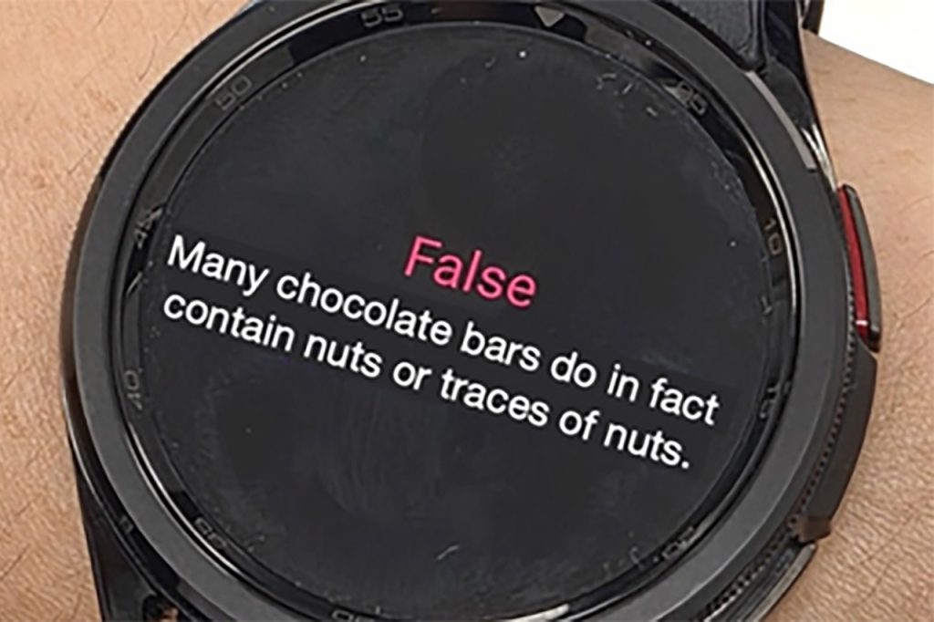 factnudger-fact-checking-ai-smartwatch.jpg