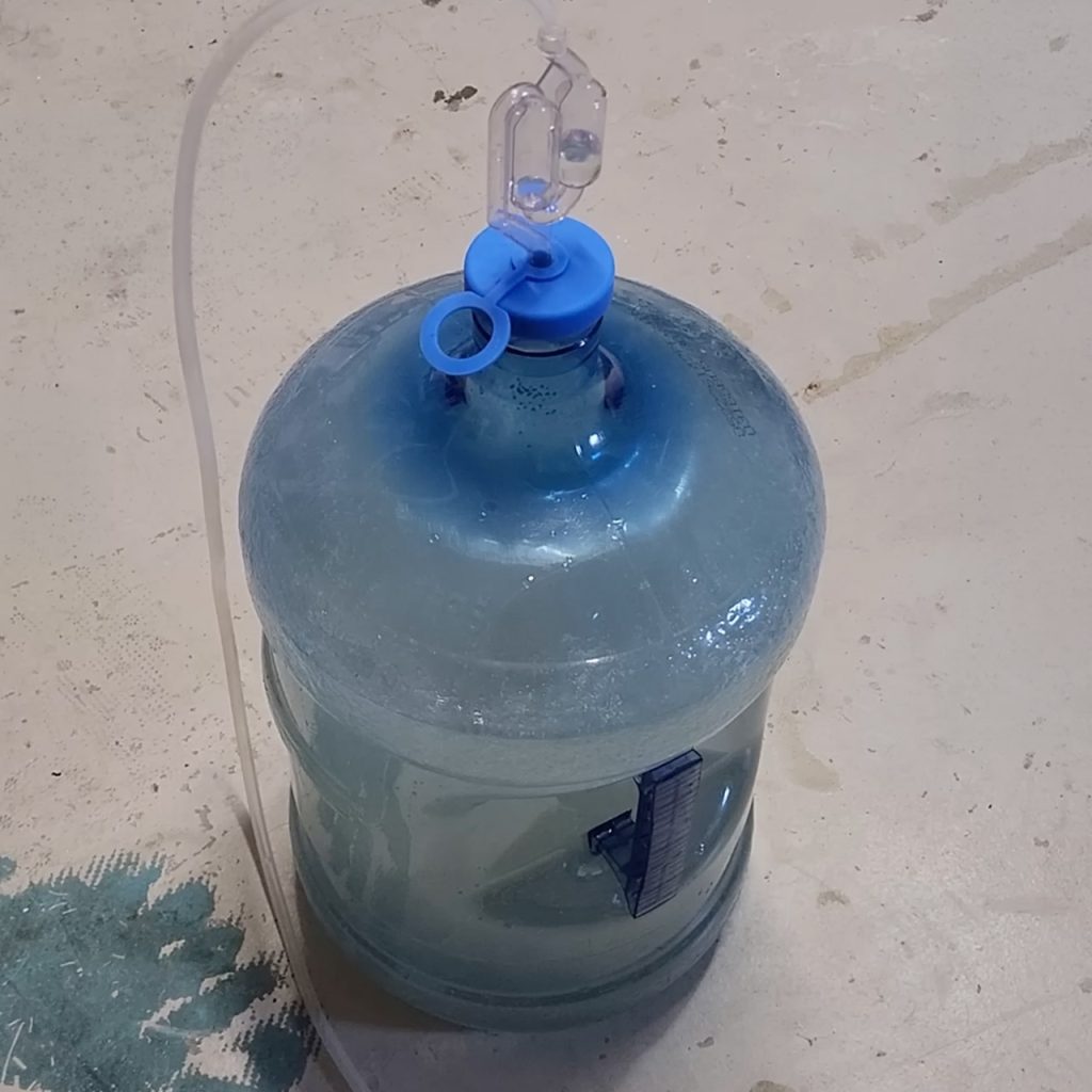 fermentation-filling-high-pressure-co2-bottles.jpg