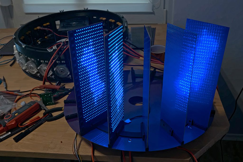 homemade-diy-custom-gpu-card-risc-v-bitluni.jpg