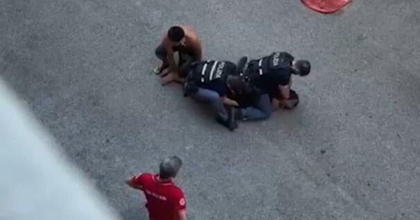 italy-police-man-dies.jpg
