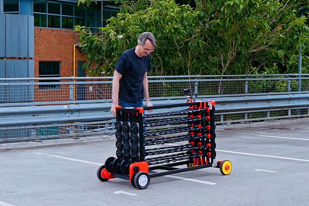 james-bruton-elastic-band-cart.jpg