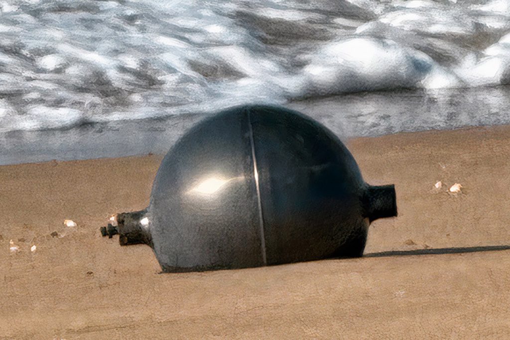 metal-spheres-queensland-space-debris-australia-beach.jpg